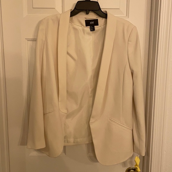 H&M Cream Blazer 12